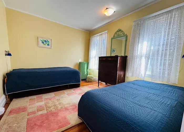 Victorian Condo